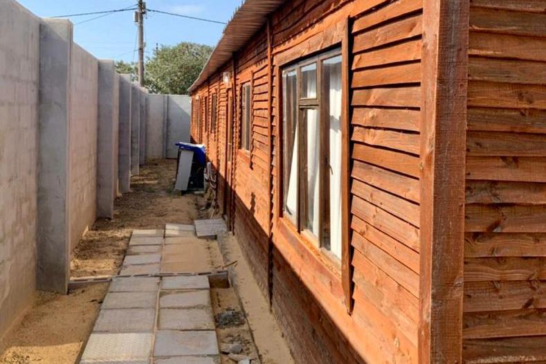 6 Bedroom Property for Sale in Chatsworth Western Cape